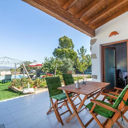 H - Montes De Praias Guesthouse อัลเจซูร์ ภายนอก รูปภาพ