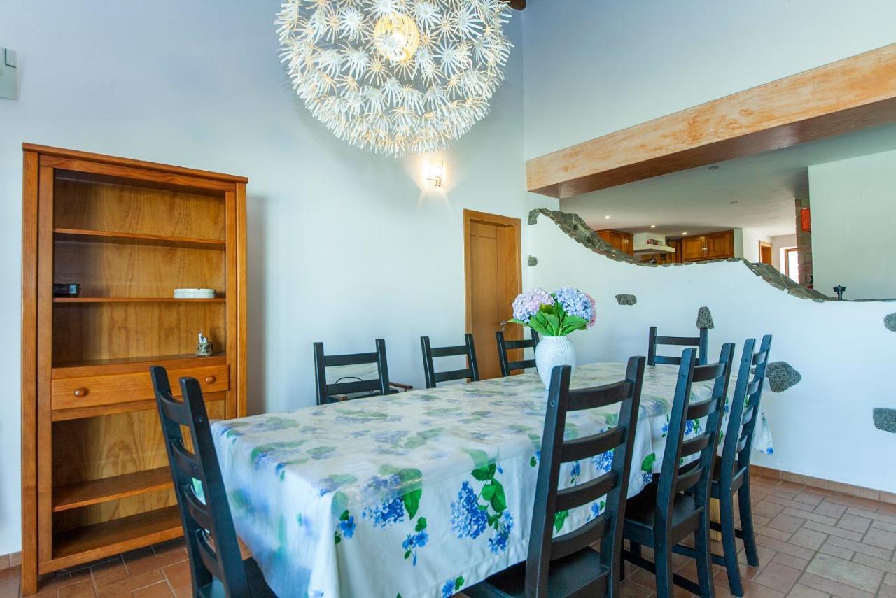 H - Montes De Praias Guesthouse อัลเจซูร์ ภายนอก รูปภาพ