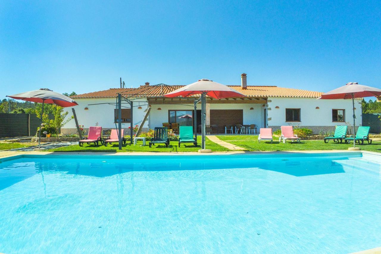 H - Montes De Praias Guesthouse อัลเจซูร์ ภายนอก รูปภาพ
