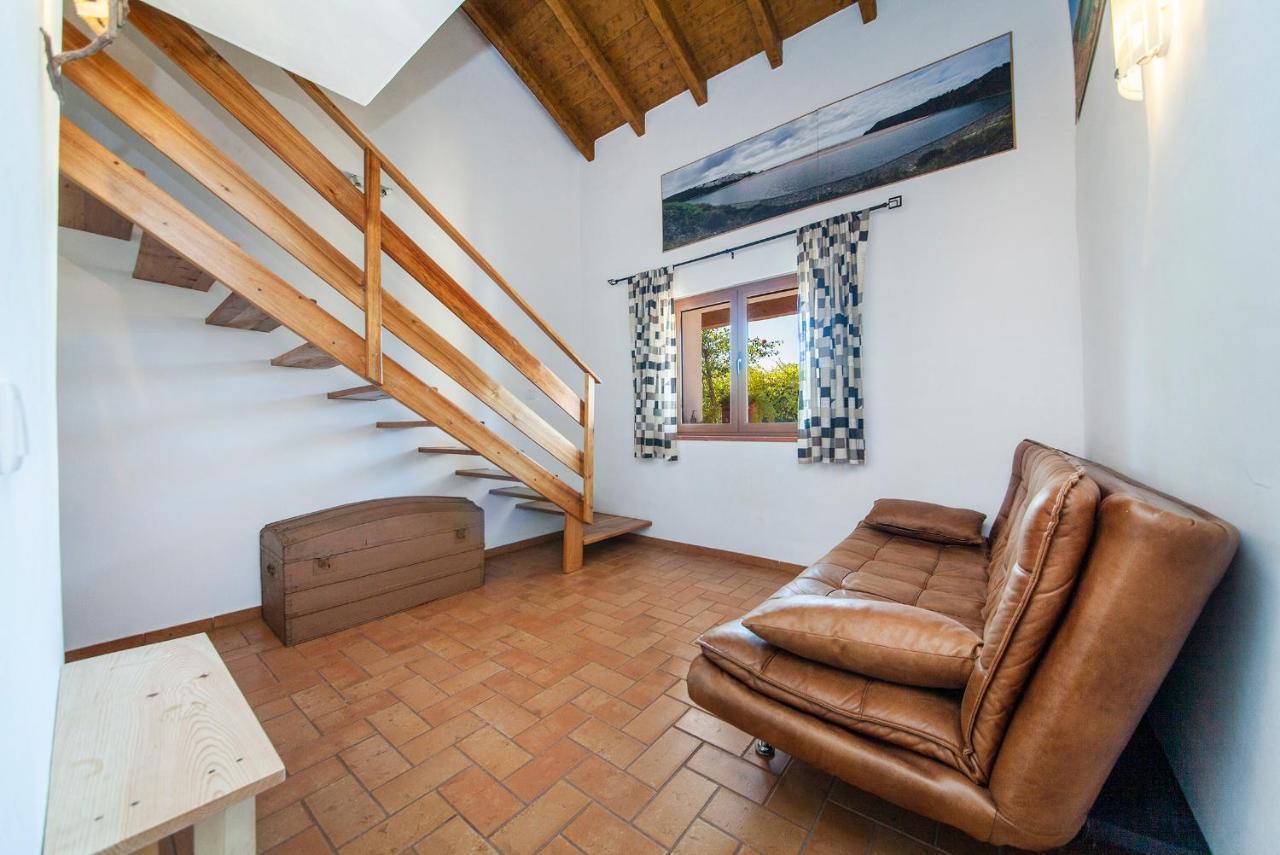 H - Montes De Praias Guesthouse อัลเจซูร์ ภายนอก รูปภาพ