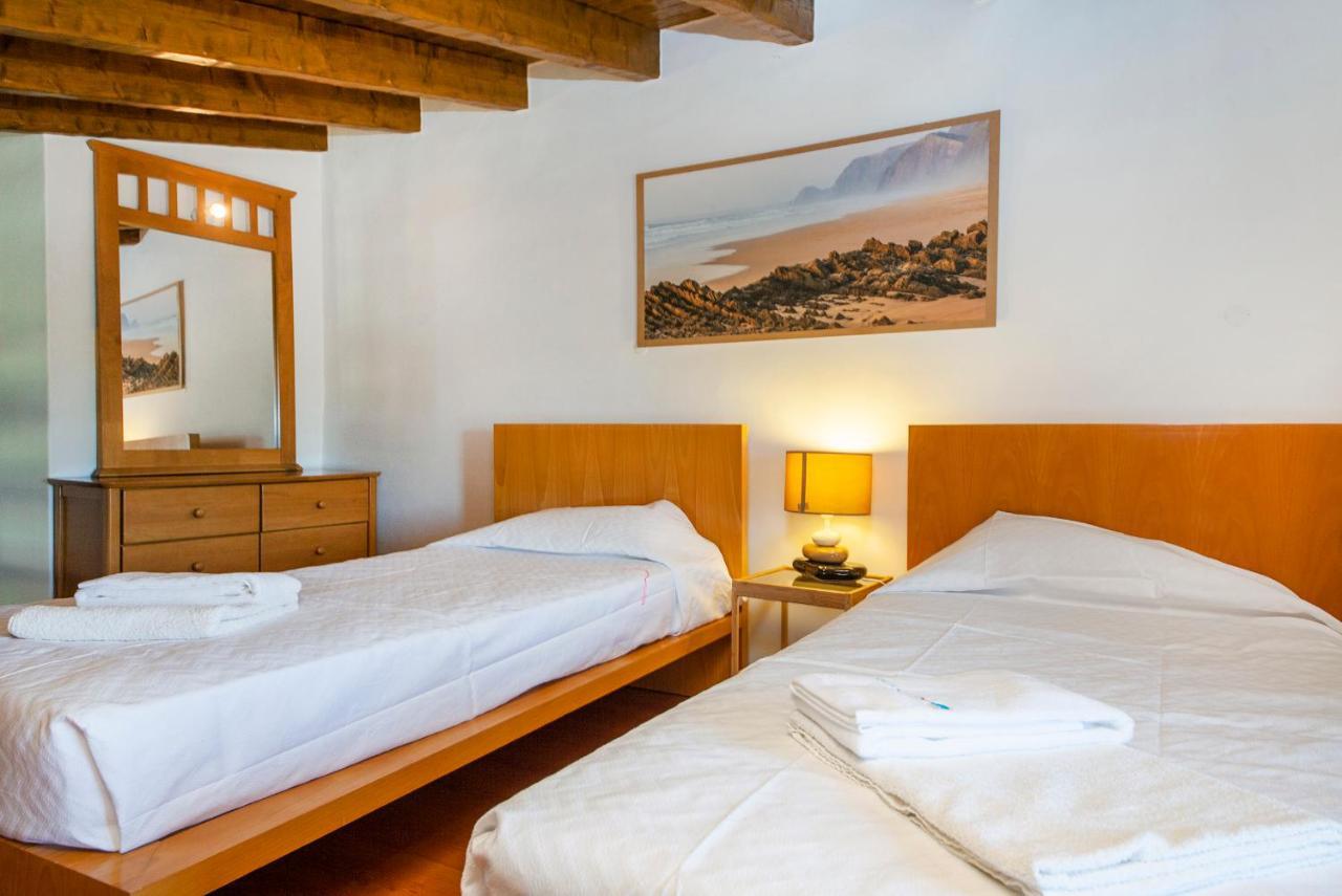 H - Montes De Praias Guesthouse อัลเจซูร์ ภายนอก รูปภาพ